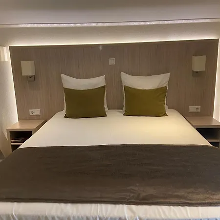 Hotel De Twee Linden 4*