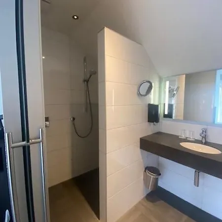 De Twee Linden Hotell 4*