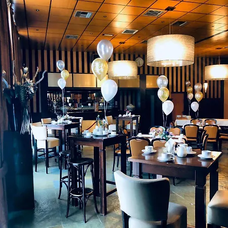 Hotel De Twee Linden 4*