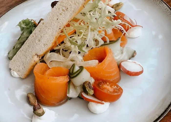 De Twee Linden Hotel Beneden-Leeuwen