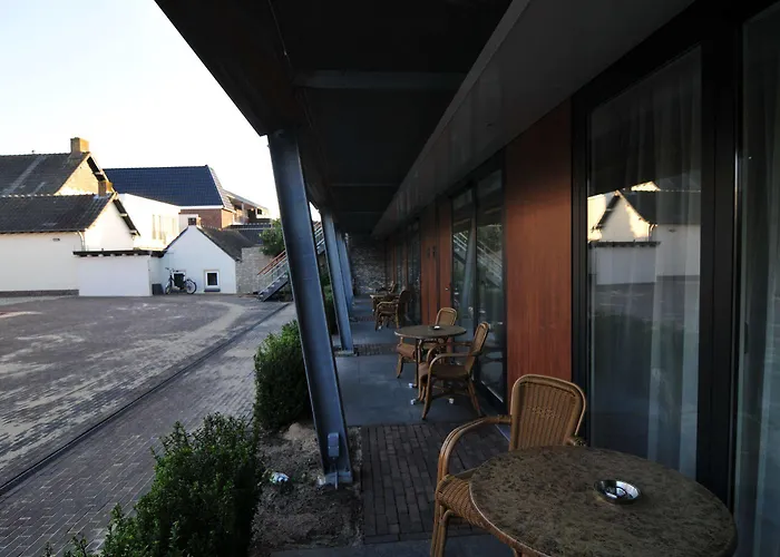 De Twee Linden Hotel