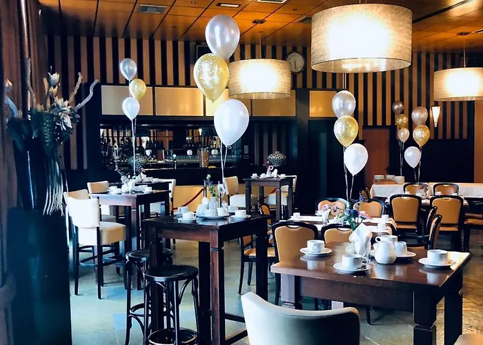 Hotel De Twee Linden 4*